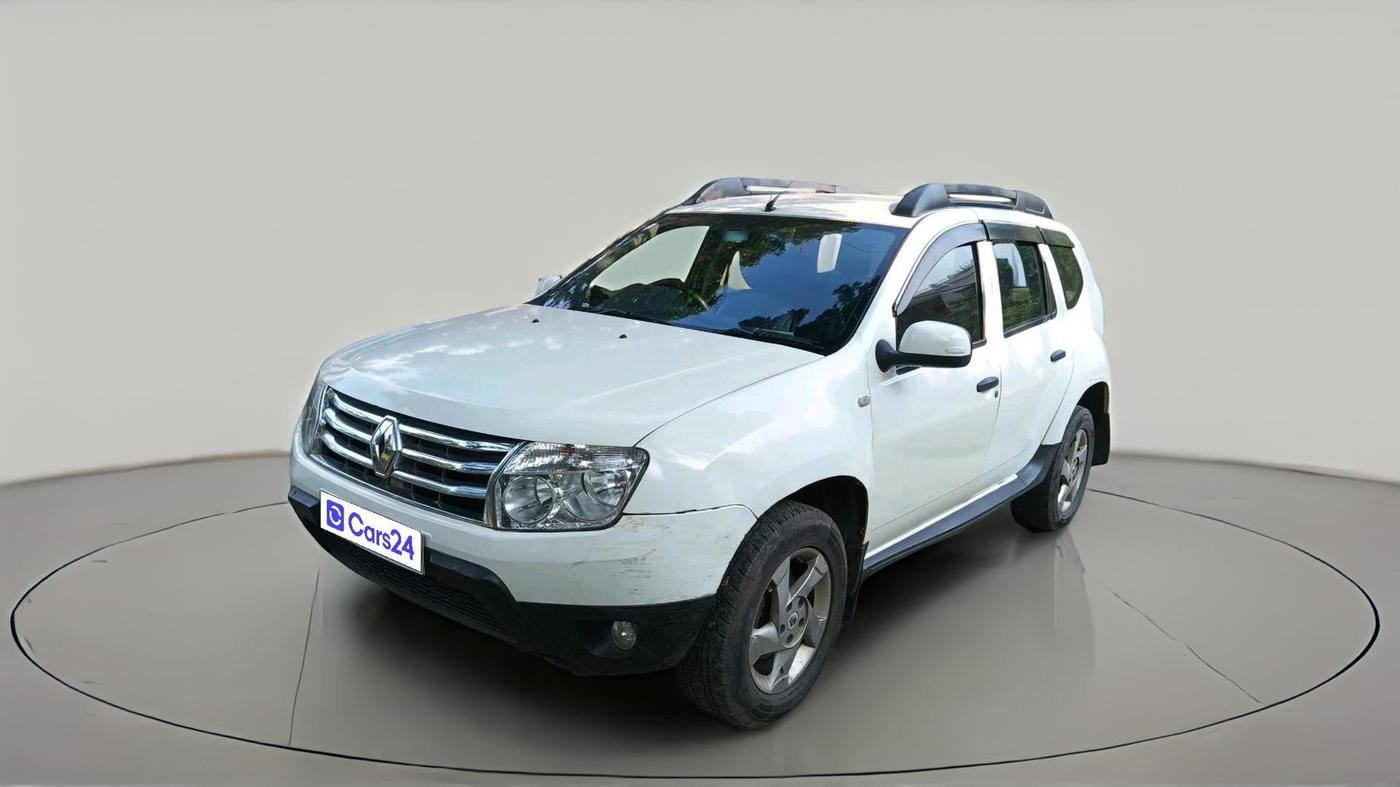 2015 Renault Duster 85 PS RXL DIESEL (OPT), Diesel, Manual, 2,39,768 km, exterior