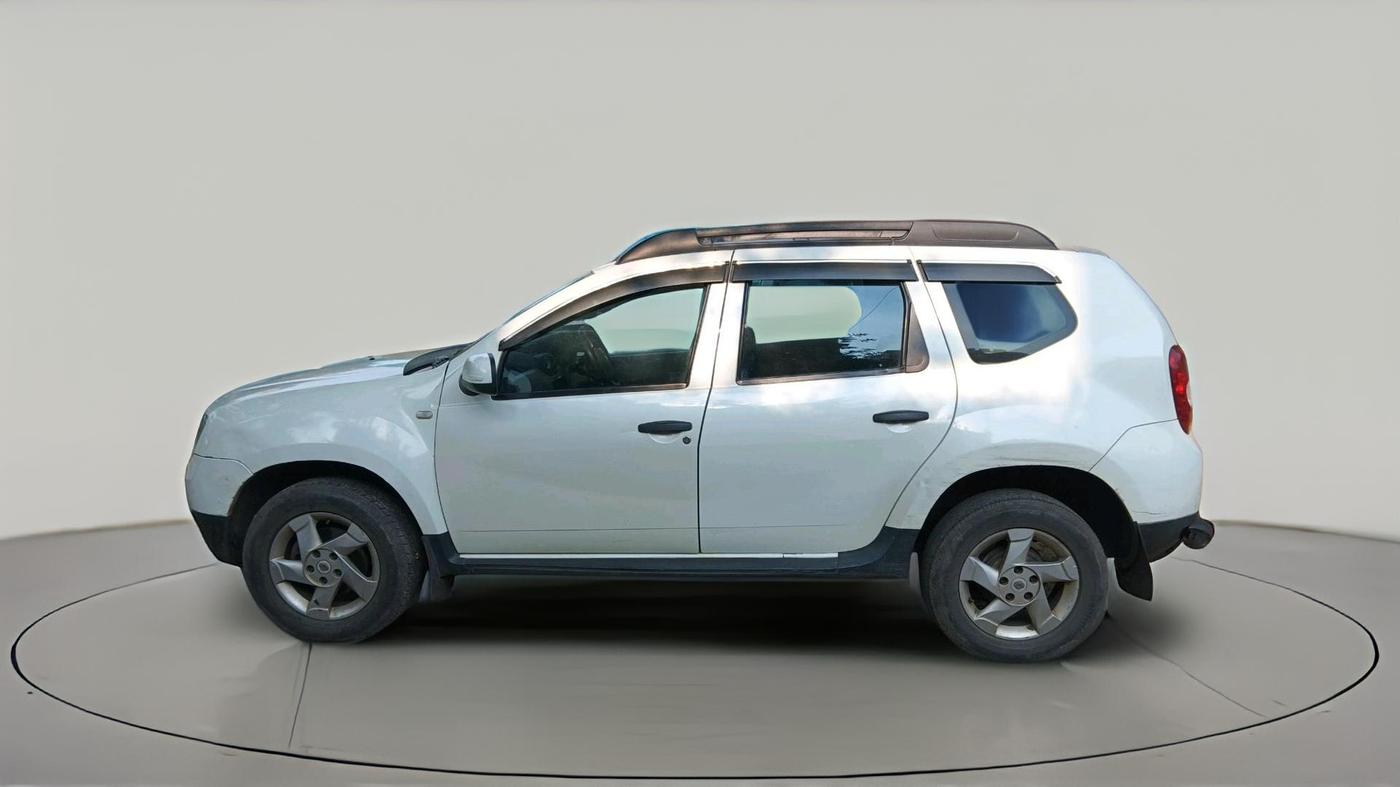 2015 Renault Duster 85 PS RXL DIESEL (OPT), Diesel, Manual, 2,39,768 km, exterior