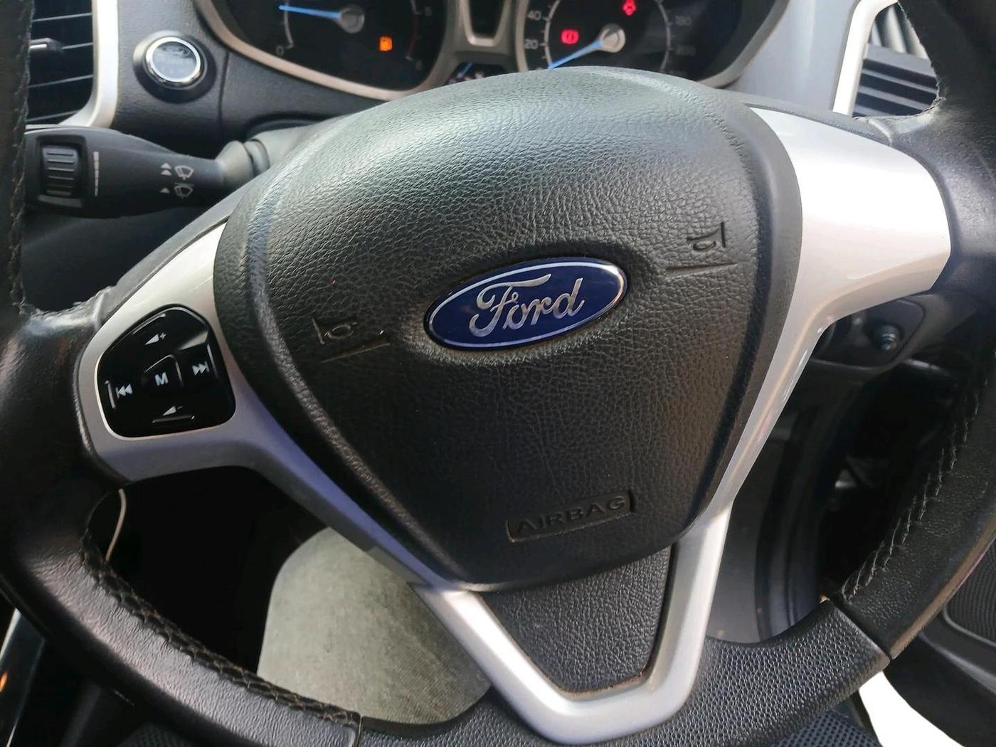 2017 Ford Ecosport TITANIUM 1.5L DIESEL, Diesel, Manual, 89,942 km, interior