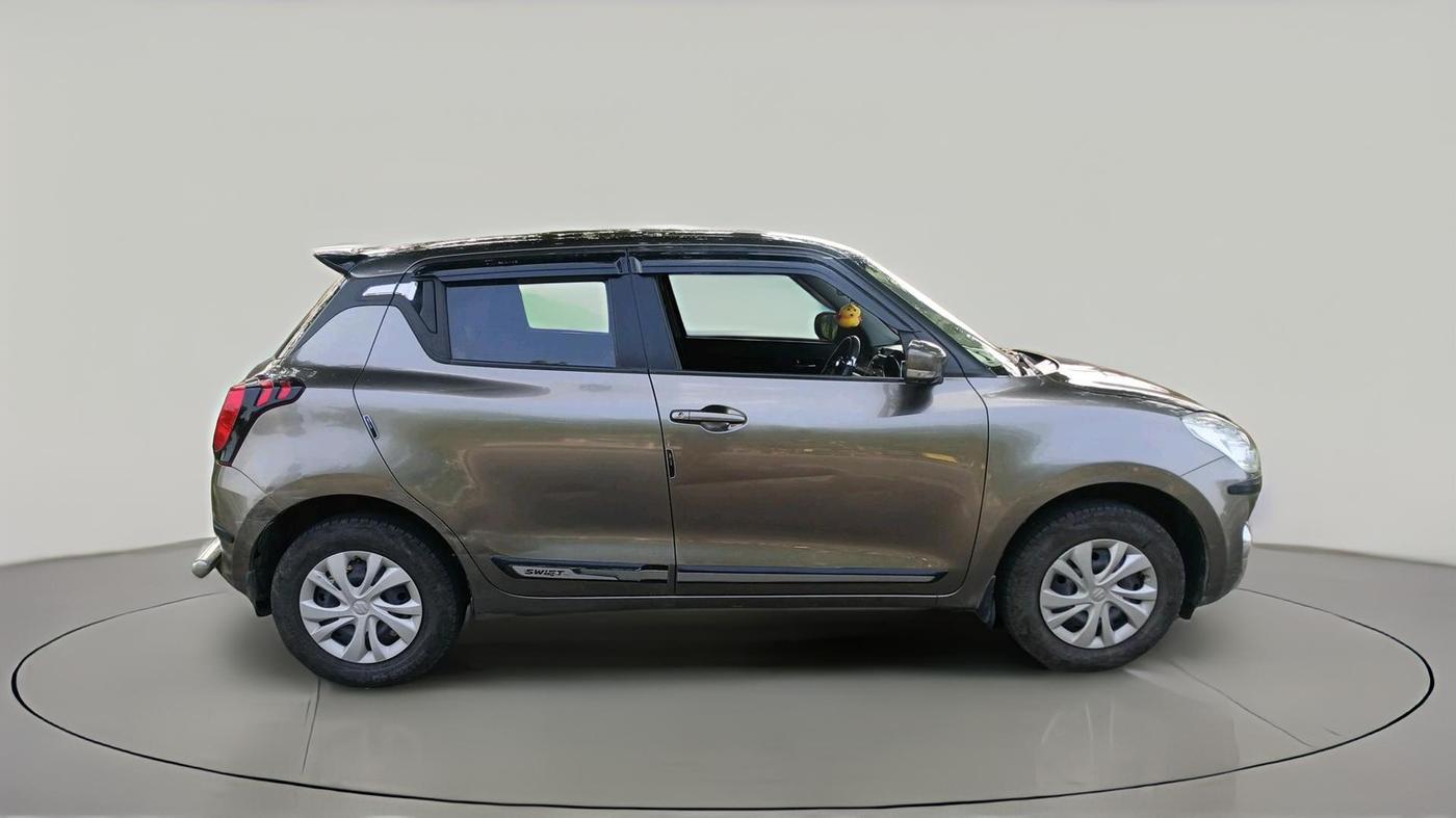 2022 Maruti Swift VXI, Petrol, Manual, 1,15,156 km, exterior