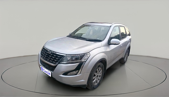 2018 Mahindra XUV500 W11, Diesel, Manual, 1,28,471 km, exterior