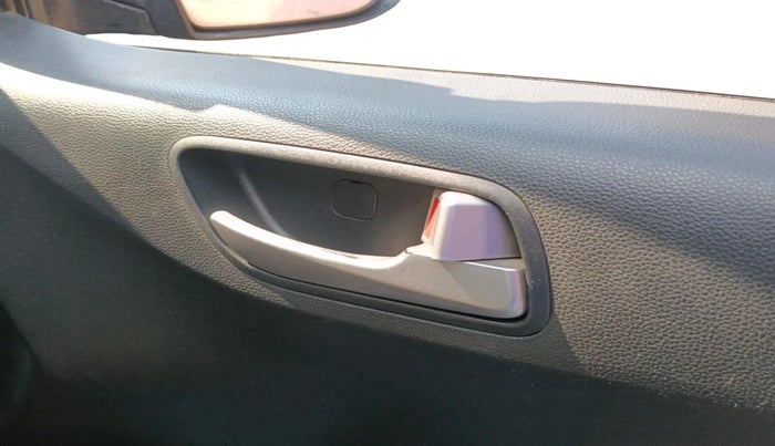 2014 Hyundai Grand i10 ASTA 1.2 KAPPA VTVT, Petrol, Manual, 60,610 km, interior