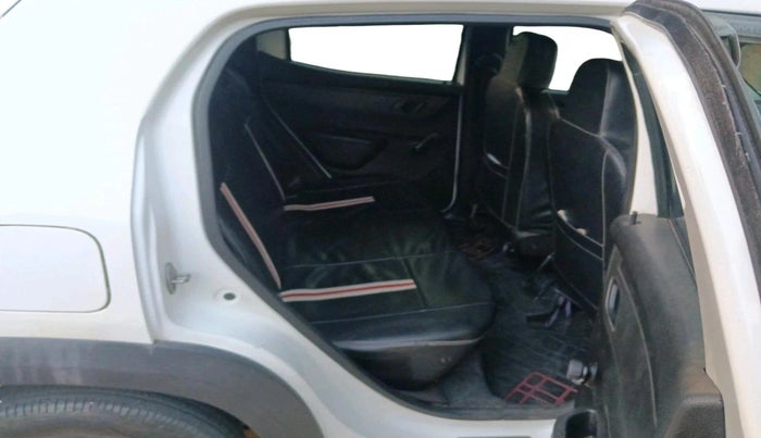 2017 Renault Kwid RXT 1.0 AMT, Petrol, Automatic, 7,942 km, interior