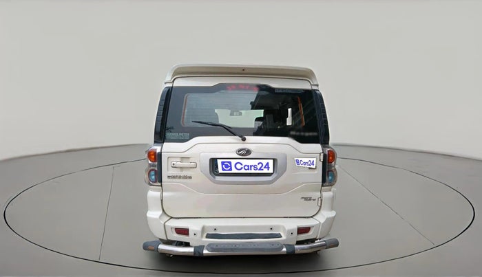 2014 Mahindra Scorpio S10, Diesel, Manual, 1,37,474 km, exterior