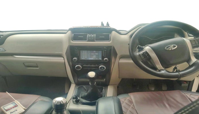 2014 Mahindra Scorpio S10, Diesel, Manual, 1,37,474 km, interior