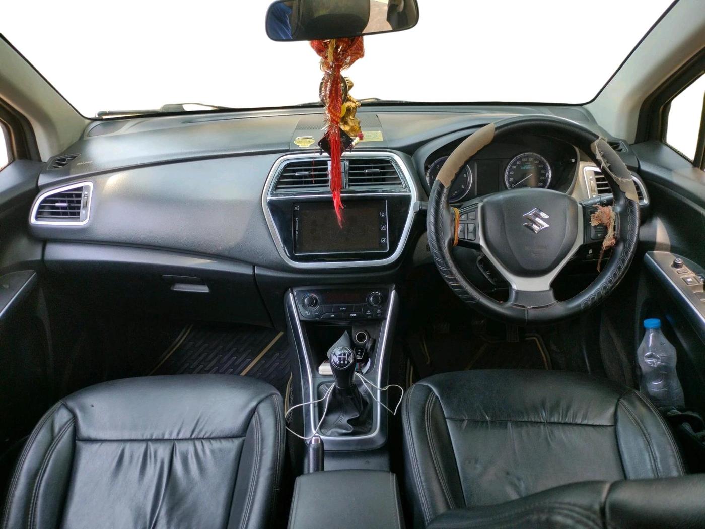 2018 Maruti S Cross ZETA 1.3, Diesel, Manual, 1,53,350 km, interior