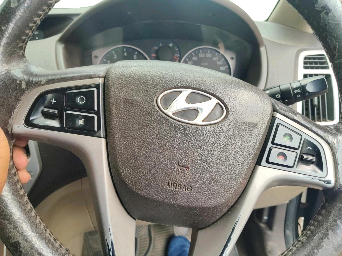 2011 Hyundai i20 SPORTZ 1.2, Petrol, Manual, 80,364 km, interior