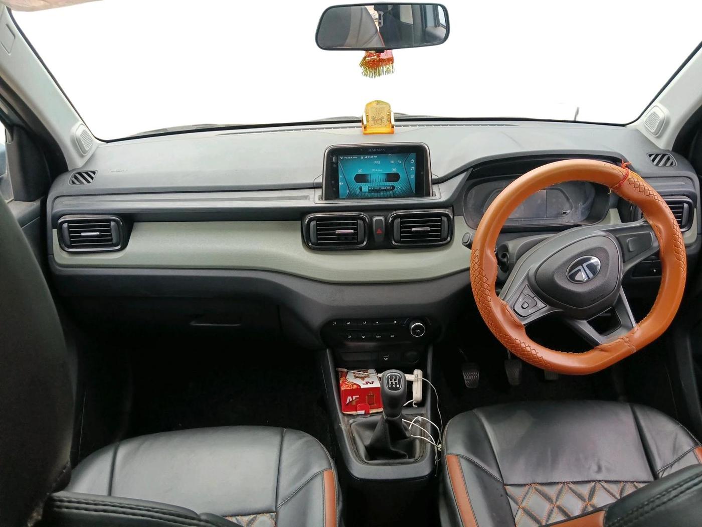 2024 Tata PUNCH ADVENTURE MT, Petrol, Manual, 29,034 km, interior