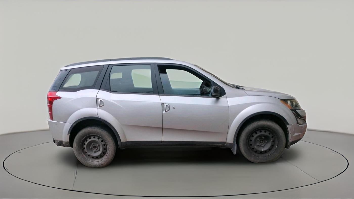 2014 Mahindra XUV500 W6, Diesel, Manual, 1,72,572 km, exterior