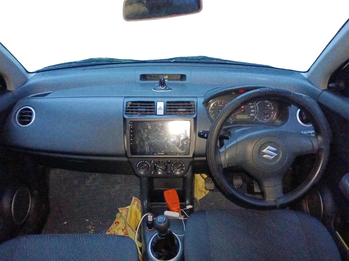 2011 Maruti Swift VXI, Petrol, Manual, 58,880 km, interior