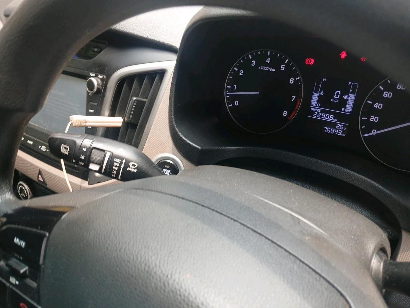 2017 Hyundai Creta SX PLUS 1.6 PETROL, Petrol, Manual, 76,943 km, interior
