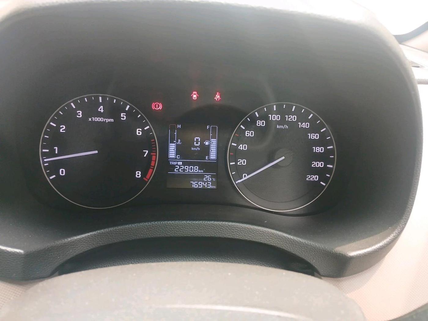 2017 Hyundai Creta SX PLUS 1.6 PETROL, Petrol, Manual, 76,943 km, interior