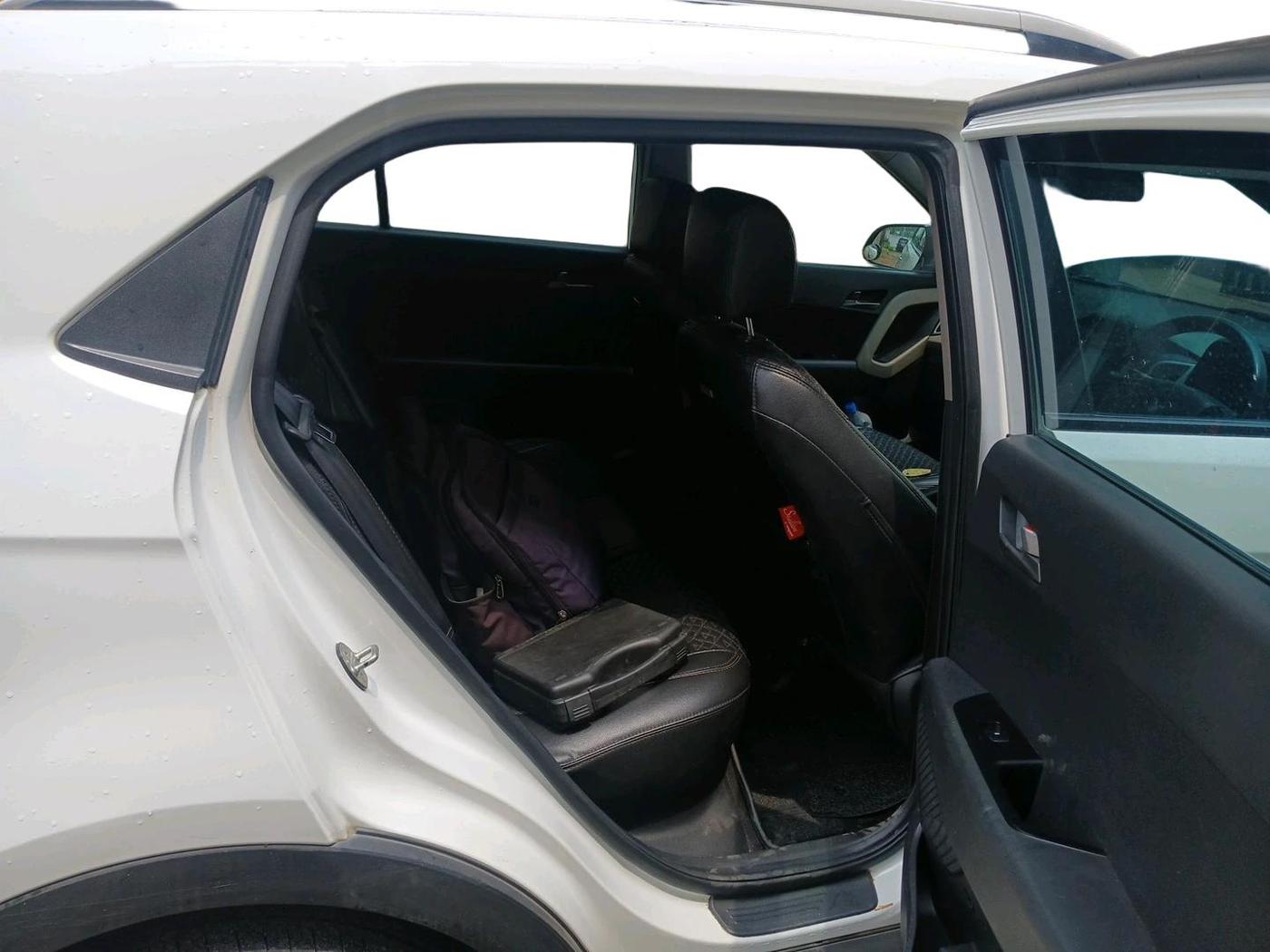 2017 Hyundai Creta SX PLUS 1.6 PETROL, Petrol, Manual, 76,943 km, interior