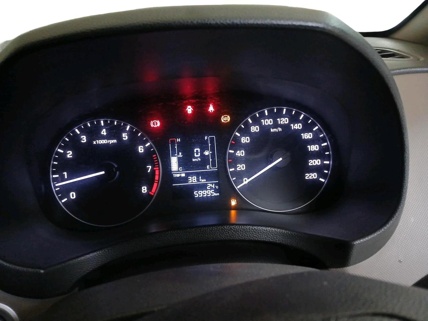 2018 Hyundai Creta SX PLUS 1.6 PETROL, Petrol, Manual, 59,995 km, interior