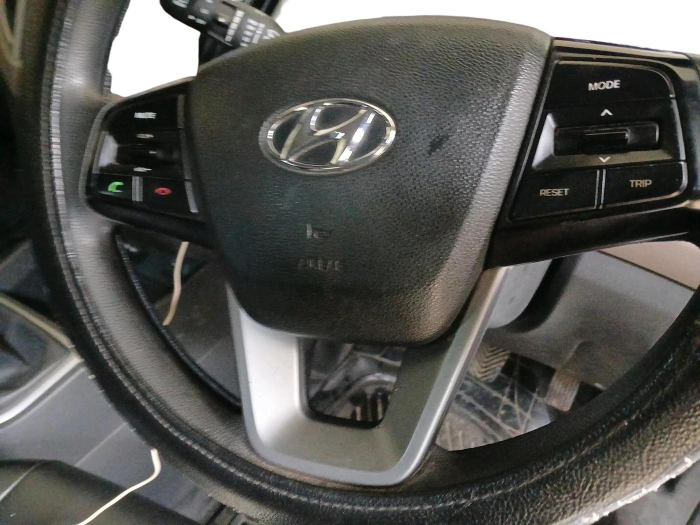 2018 Hyundai Creta SX PLUS 1.6 PETROL, Petrol, Manual, 59,995 km, interior