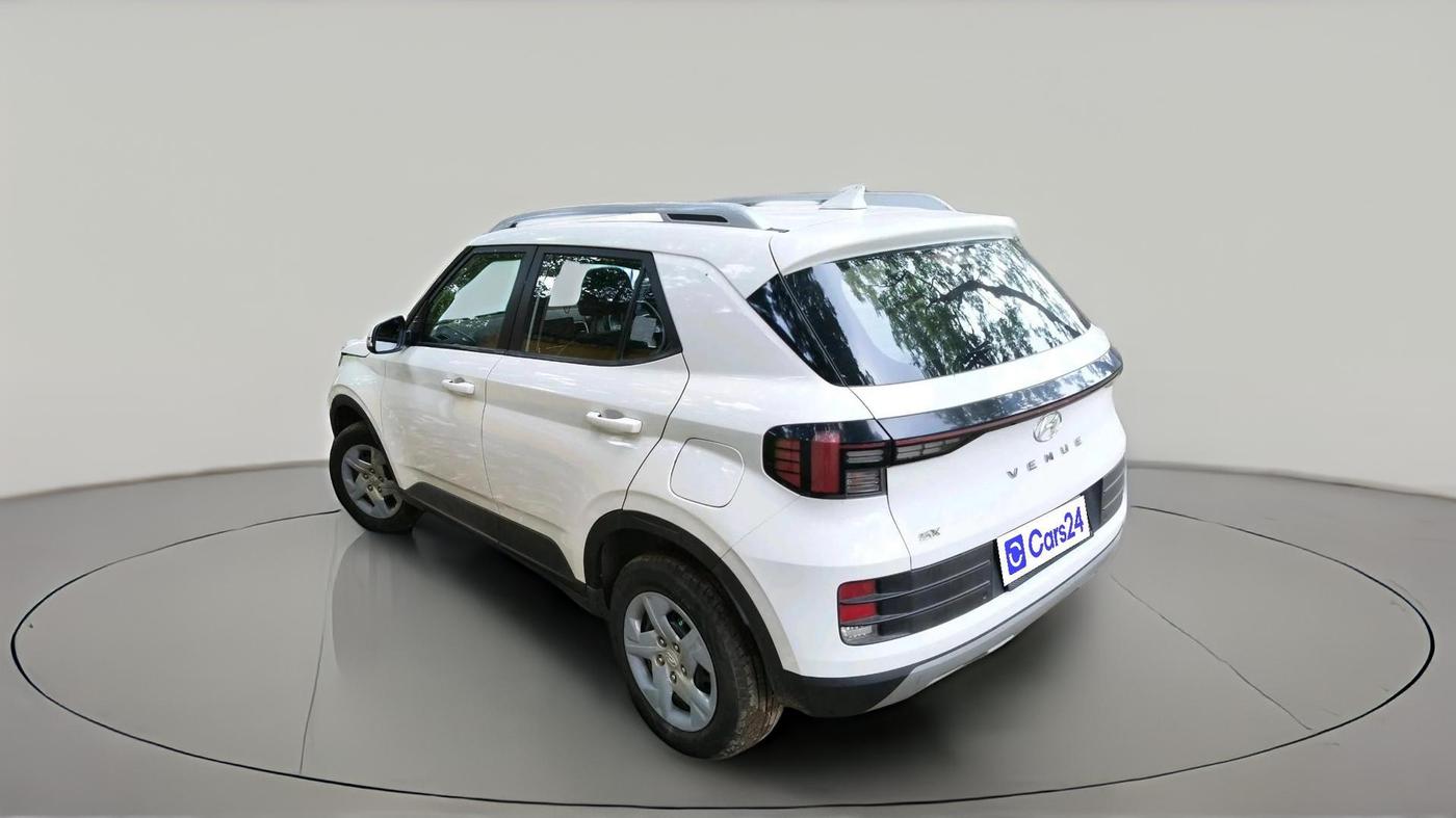 2022 Hyundai VENUE SX 1.2 PETROL, Petrol, Manual, 82,116 km, exterior