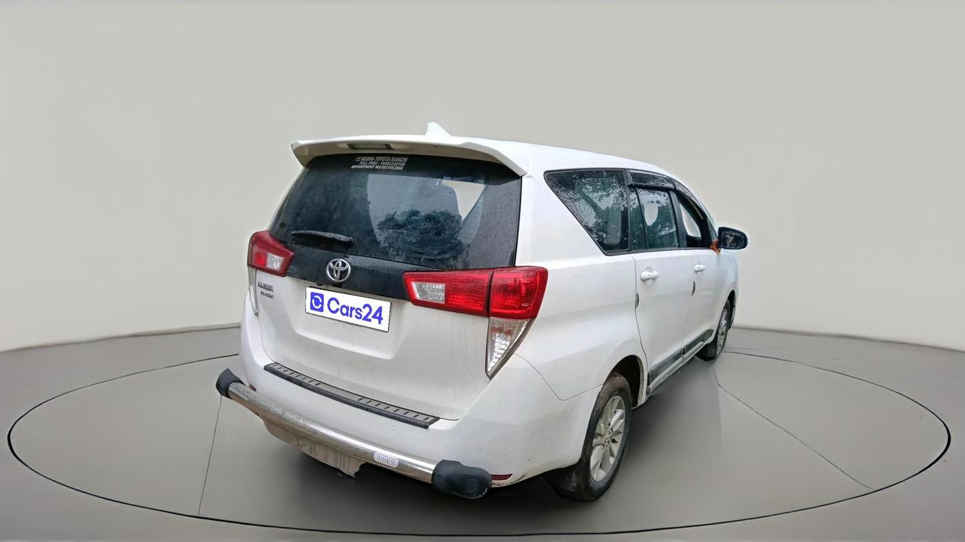 2023 Toyota Innova Crysta 2.4 GX 8STR, Diesel, Manual, 76,245 km, exterior