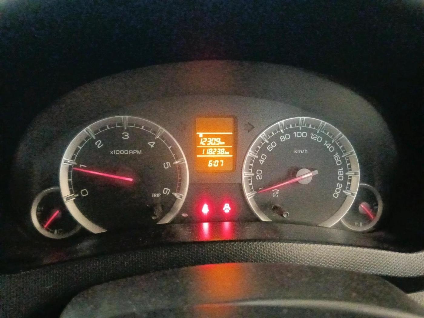 2012 Maruti Swift VDI, Diesel, Manual, 1,18,238 km, interior