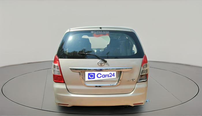 2012 Toyota Innova 2.5 VX 7 STR, Diesel, Manual, 66,736 km, exterior