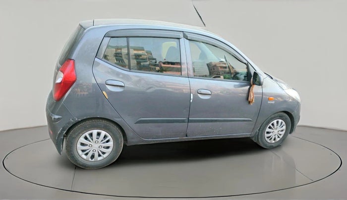 2015 Hyundai i10 SPORTZ 1.1, Petrol, Manual, 1,00,807 km, exterior