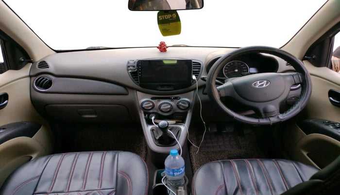 2015 Hyundai i10 SPORTZ 1.1, Petrol, Manual, 1,00,807 km, interior