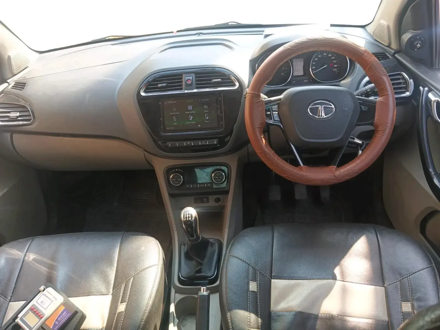 2019 Tata Tiago XZ PLUS PETROL, Petrol, Manual, 73,059 km, interior