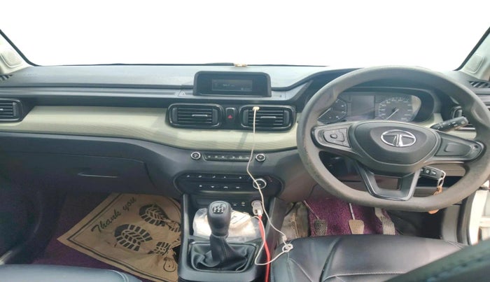 2022 Tata PUNCH ADVENTURE MT, Petrol, Manual, 86,099 km, interior