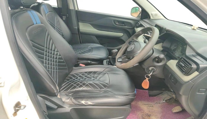 2022 Tata PUNCH ADVENTURE MT, Petrol, Manual, 86,099 km, interior