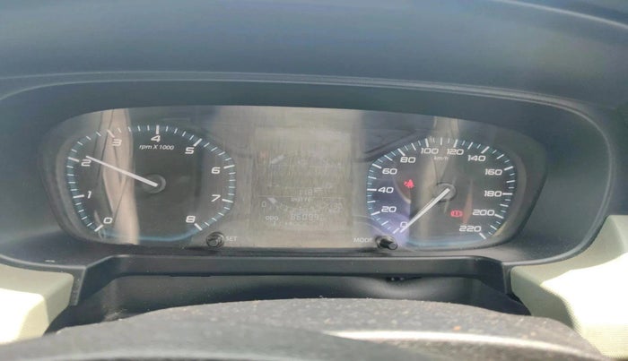 2022 Tata PUNCH ADVENTURE MT, Petrol, Manual, 86,099 km, interior