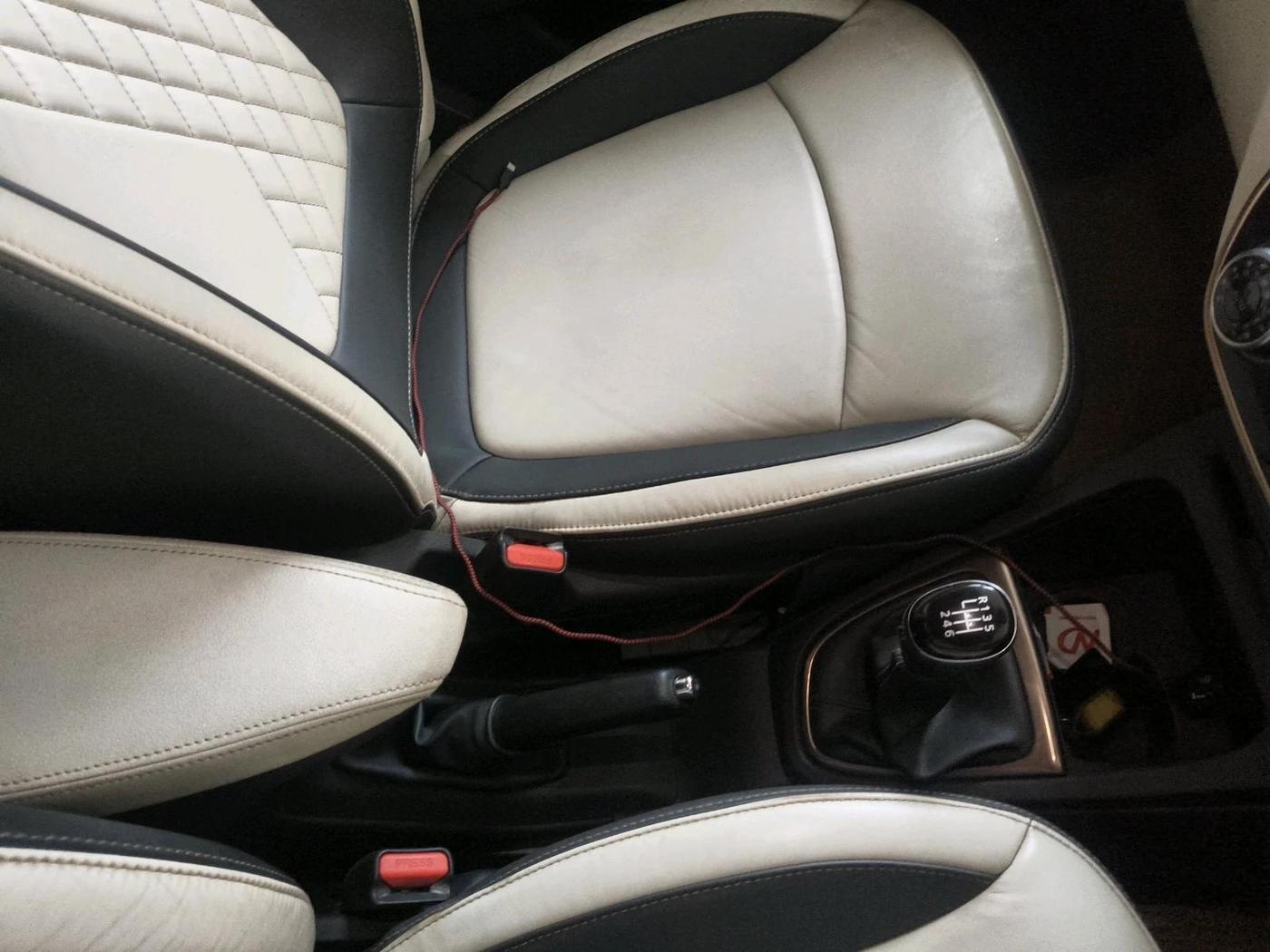 2017 Renault Captur PLATINE DIESEL , Diesel, Manual, 1,01,844 km, interior