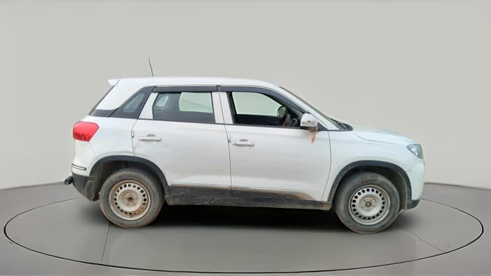 2020 Maruti Vitara Brezza LXI, Petrol, Manual, 39,994 km, exterior