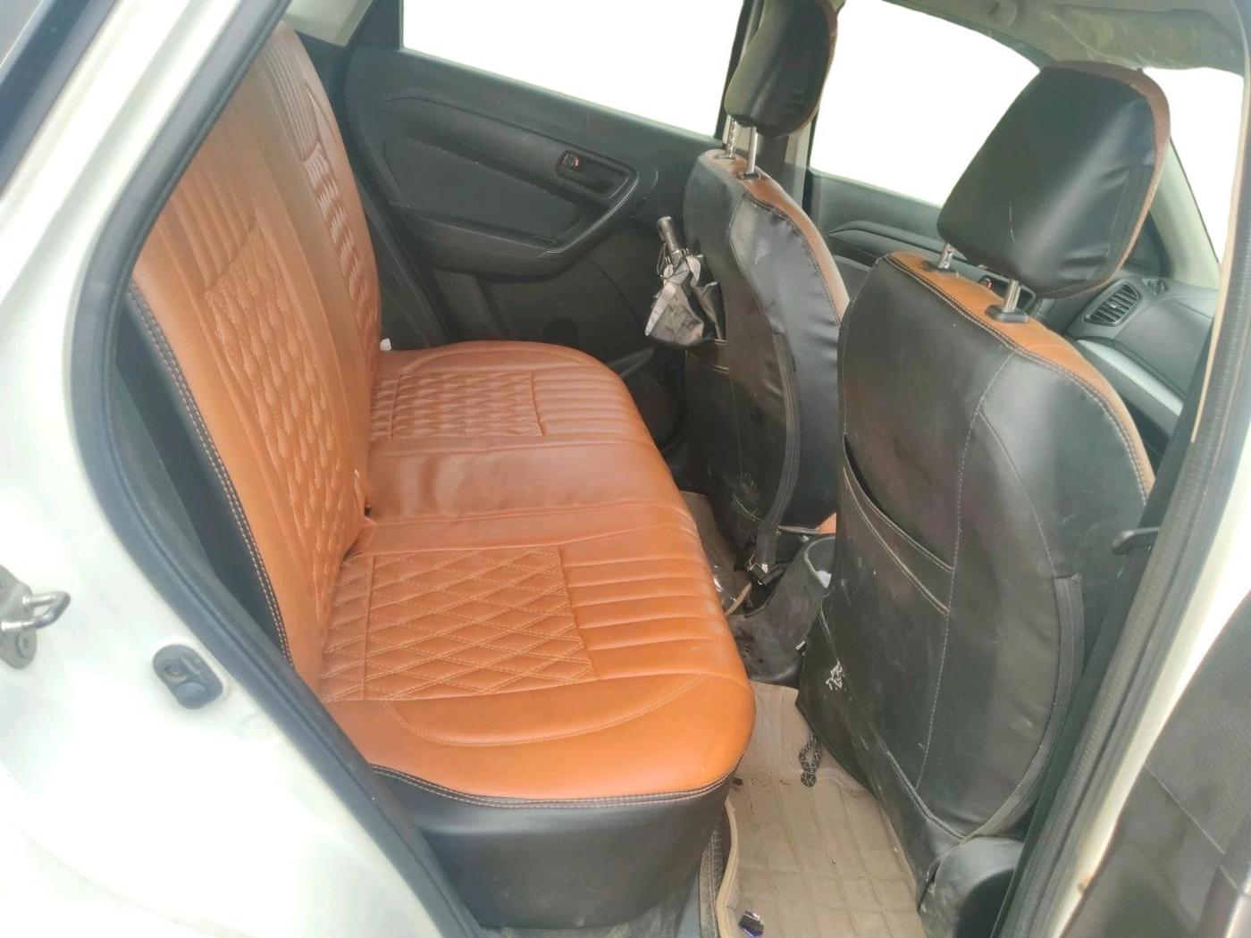 2020 Maruti Vitara Brezza LXI, Petrol, Manual, 39,994 km, interior
