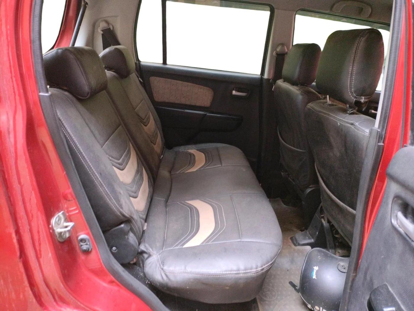 2018 Maruti Wagon R 1.0 VXI, Petrol, Manual, 1 km, interior