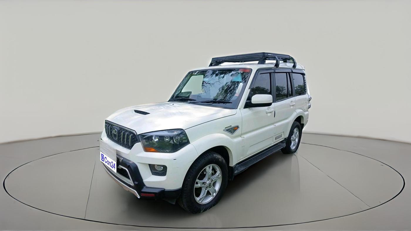 2015 Mahindra Scorpio S10, Diesel, Manual, 38,015 km, exterior