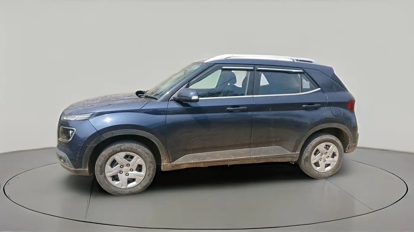 2021 Hyundai VENUE S+ 1.2, Petrol, Manual, 46,871 km, exterior