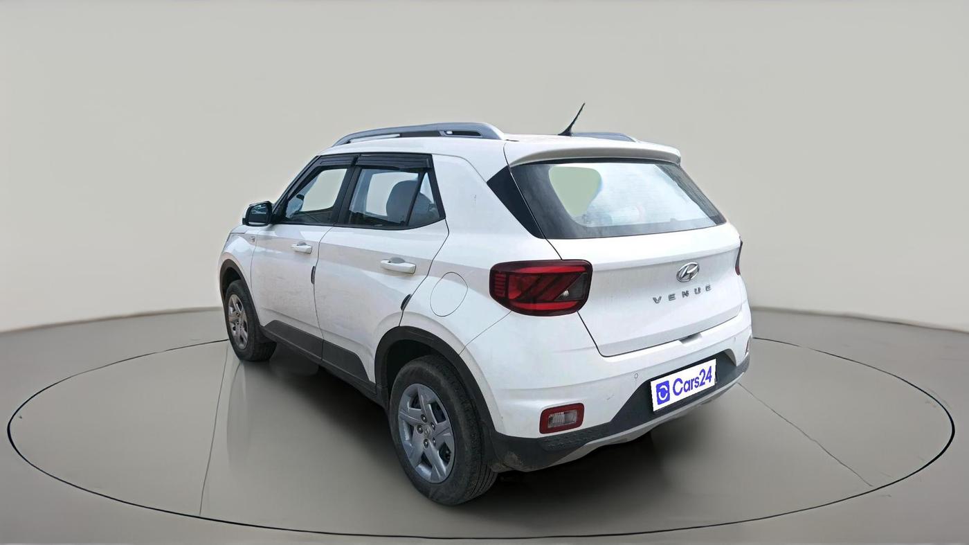 2021 Hyundai VENUE S 1.2, Petrol, Manual, 49,584 km, exterior
