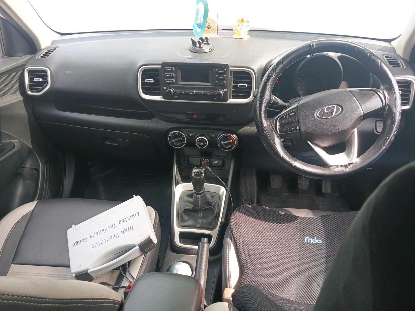 2021 Hyundai VENUE S 1.2, Petrol, Manual, 49,584 km, interior