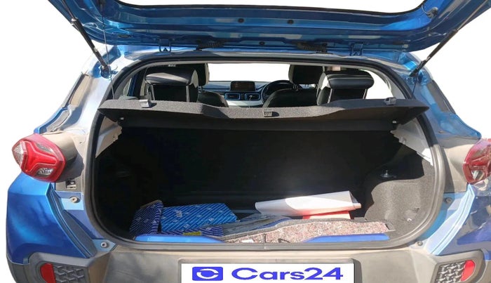 2023 Tata PUNCH CREATIVE AMT 1.2 RTN DUAL TONE, Petrol, Automatic, 17,346 km, exterior