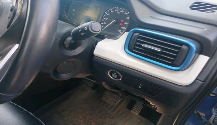 2023 Tata PUNCH CREATIVE AMT 1.2 RTN DUAL TONE, Petrol, Automatic, 17,346 km, interior