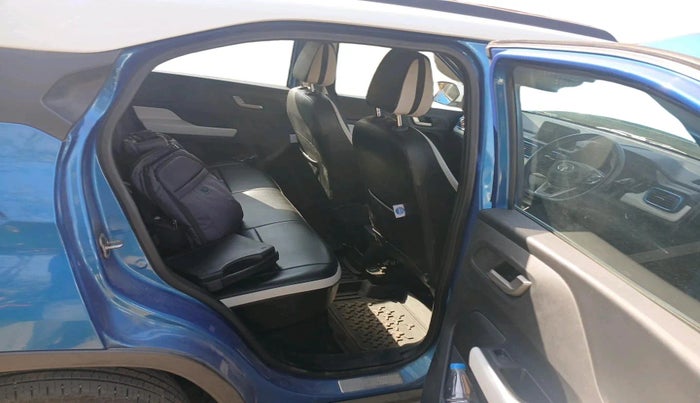 2023 Tata PUNCH CREATIVE AMT 1.2 RTN DUAL TONE, Petrol, Automatic, 17,346 km, interior