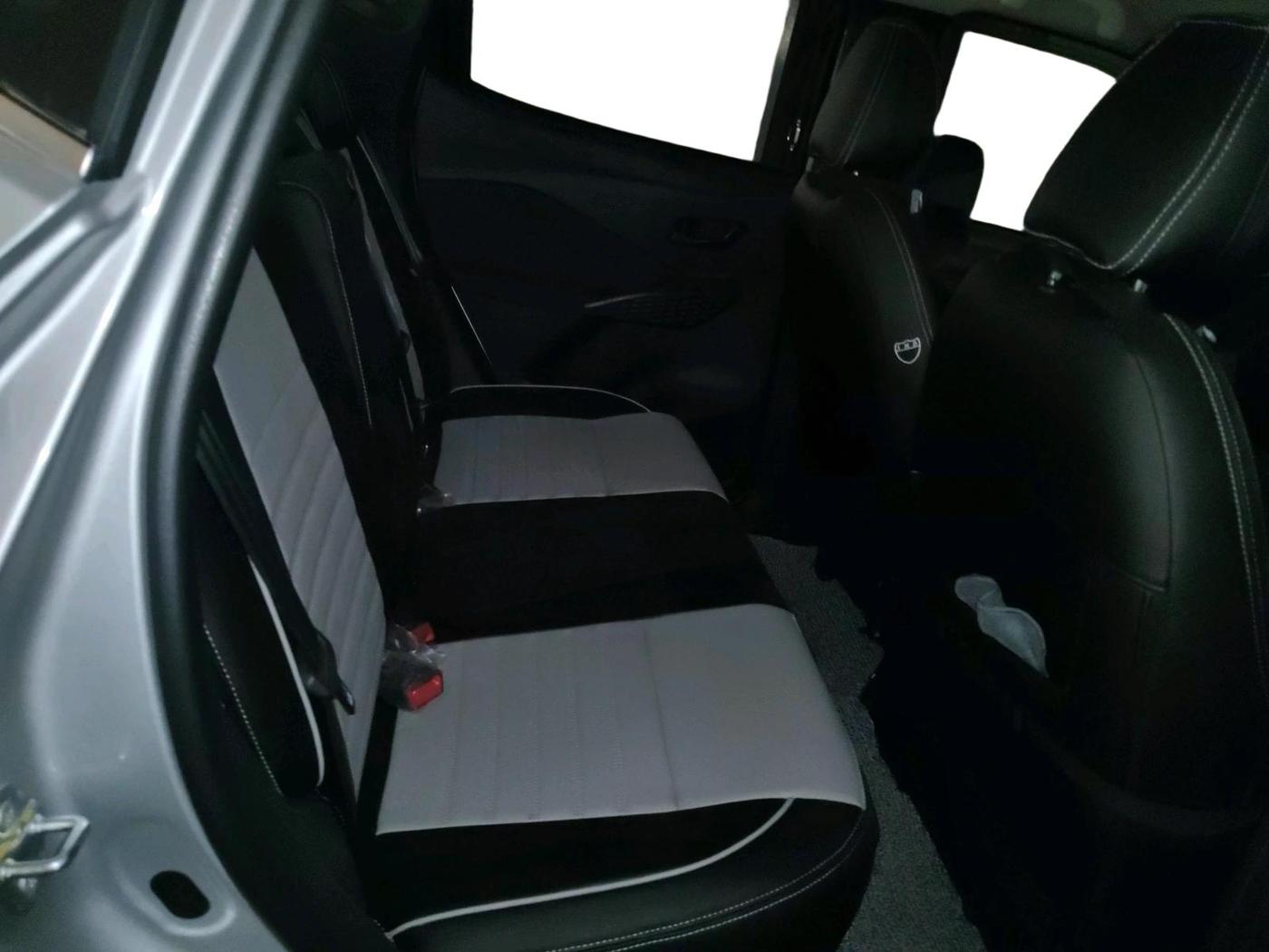 2025 Nissan MAGNITE Visia Plus B4D 1.0 Petrol MT, Petrol, Manual, 1,023 km, interior