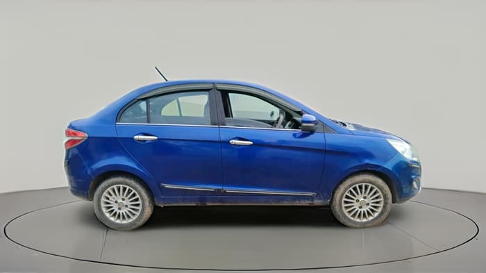 2015 Tata Zest XMS PETROL, Petrol, Manual, 1,21,734 km, exterior