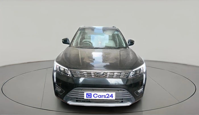 2022 Mahindra XUV300 W8 (O) 1.2 PETROL, Petrol, Manual, 22,308 km, exterior