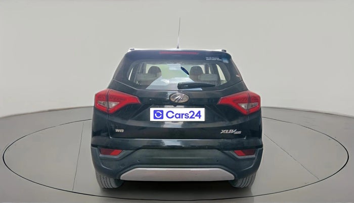 2022 Mahindra XUV300 W8 (O) 1.2 PETROL, Petrol, Manual, 22,308 km, exterior