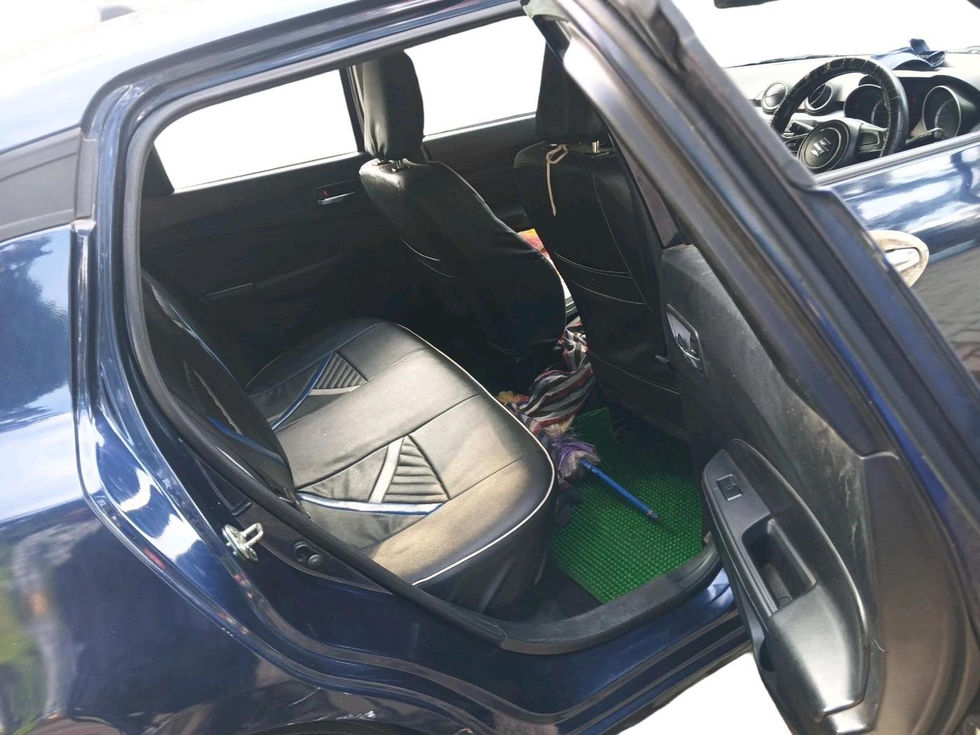 2020 Maruti Swift VXI, Petrol, Manual, 28,042 km, interior