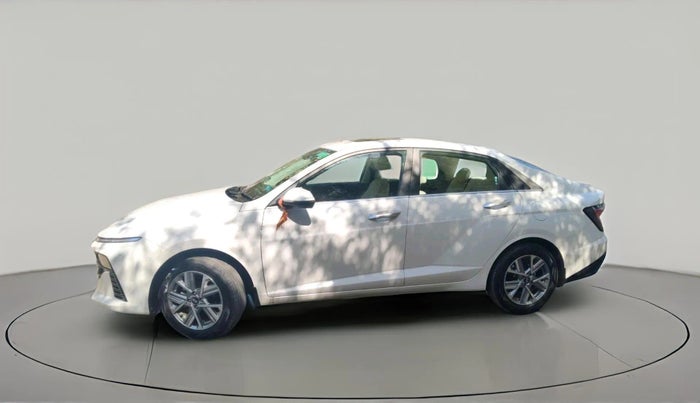 2024 Hyundai Verna SX(O) 1.5 MPI IVT , Petrol, Automatic, 4,687 km, exterior