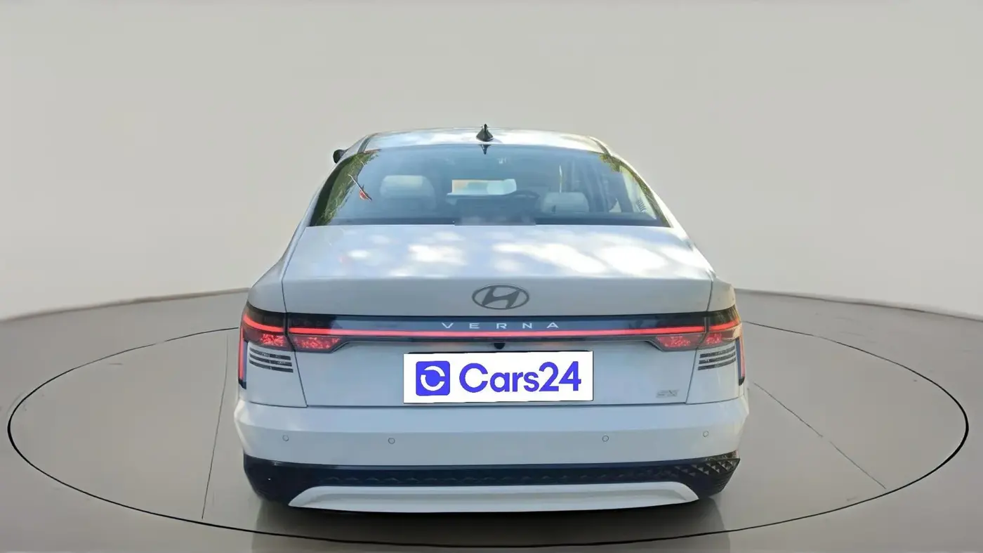 2024 Hyundai Verna SX(O) 1.5 MPI IVT , Petrol, Automatic, 4,687 km, exterior