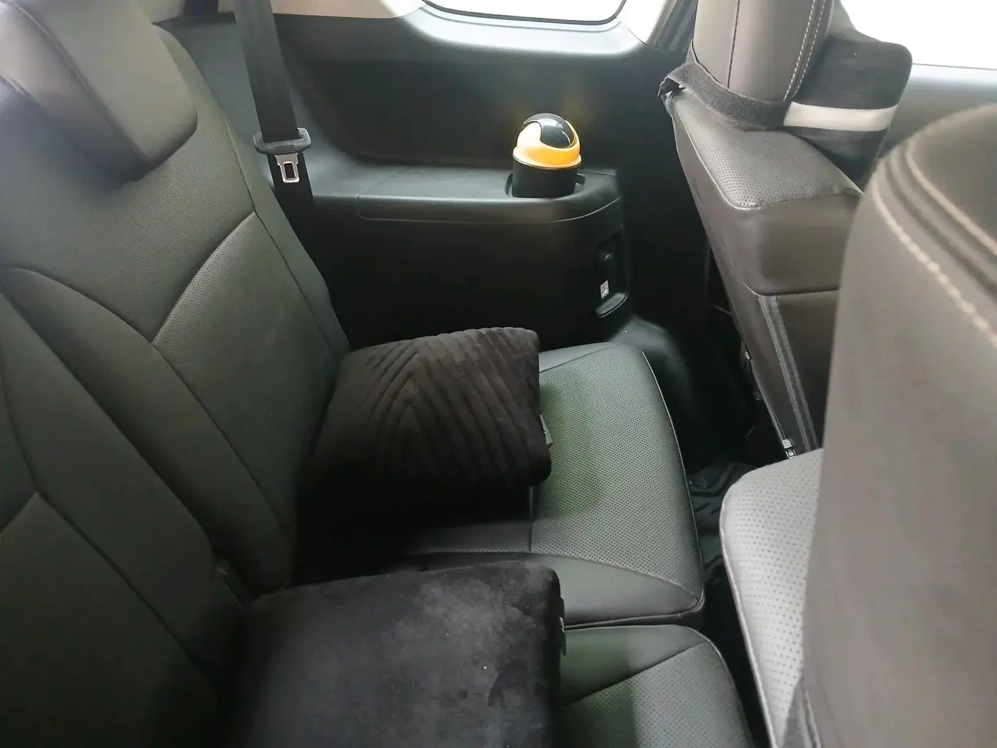 2022 Maruti XL6 ALPHA PLUS AT, Petrol, Automatic, 73,634 km, interior
