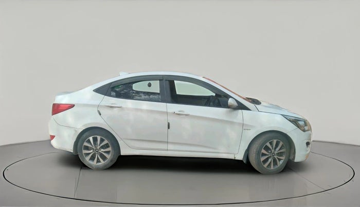 2016 Hyundai Verna 1.6 VTVT SX, Petrol, Manual, 1,05,147 km, exterior