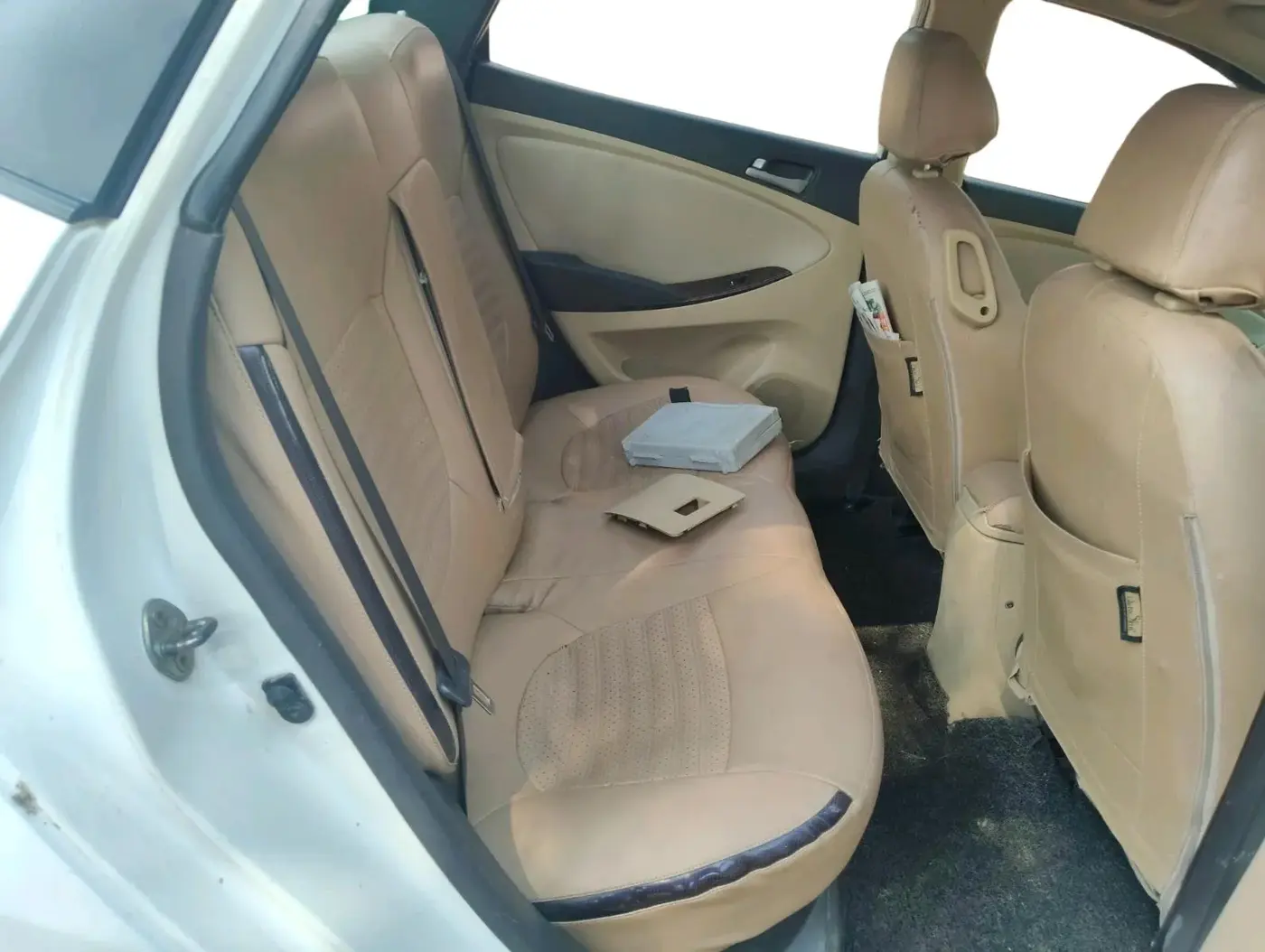 2016 Hyundai Verna 1.6 VTVT SX, Petrol, Manual, 1,05,147 km, interior